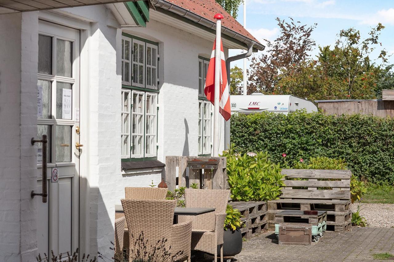 Korinth Bed & Breakfast Fåborg Esterno foto